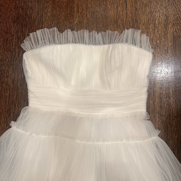 NWT BCBGMAXAZRIA Strapless Tiered Tulle White Mini Dress US 6 - Picture 5 of 10